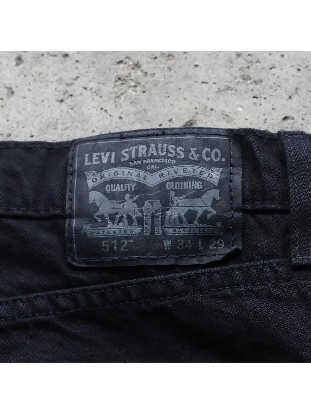 Levi’s 512 Slim Taper Jeans Mens 34x29 Black Distressed Ripped Denim Pants